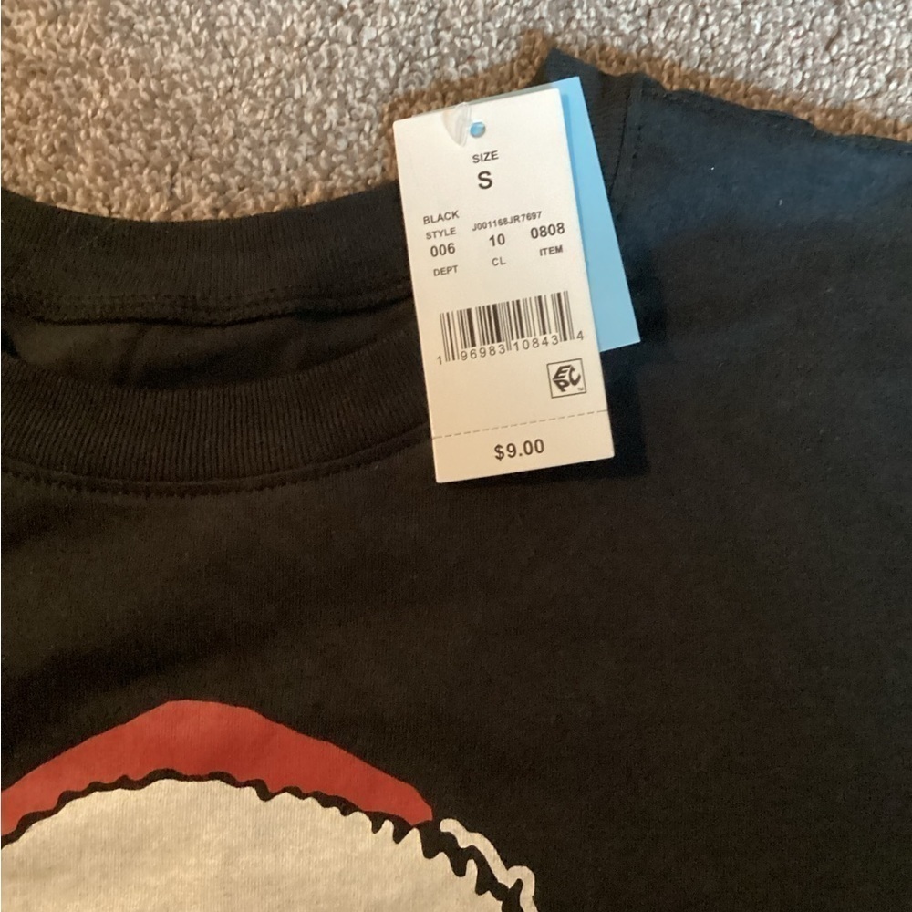 NWT Zoe + Liv Size S Black‎ Santa T-shirt - Picture 4 of 4